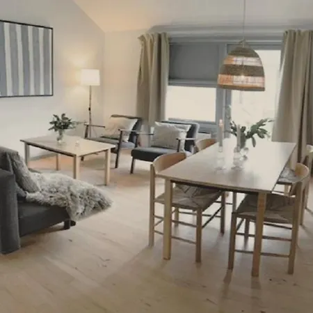 Danhostel Vandrerhjem Tisvildeleje